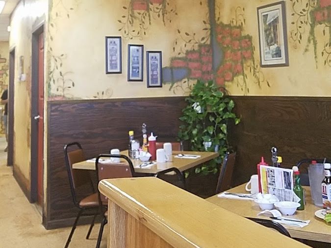 KG's Westside Cafe interior